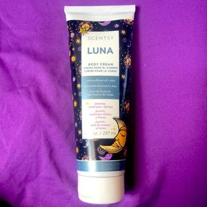 Scentsy Luna body cream